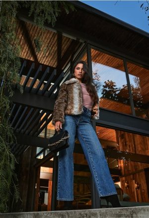 Noah High Rise Ankle Barrel Leg Jeans