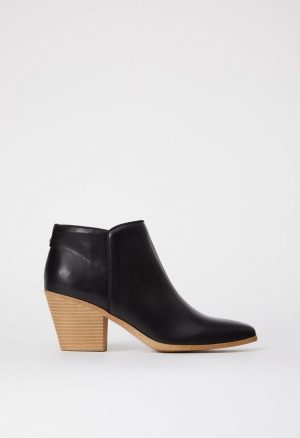 Dakota Heeled Bootie
