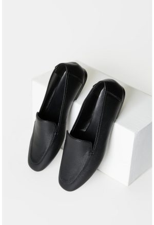 Mandy Flat Loafer