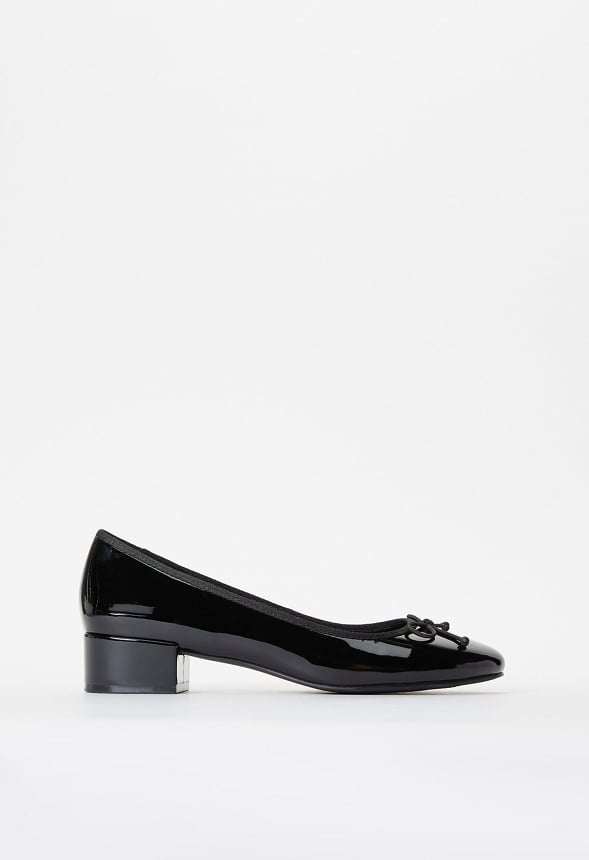 Madelaine Block Heeled Pump
