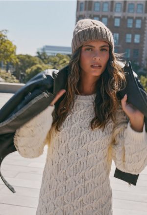 Cable Knit Beanie