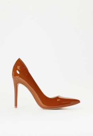Annakay Pointed Toe Pump