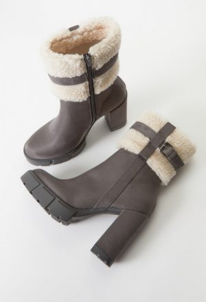 Melania Block Heeled Bootie