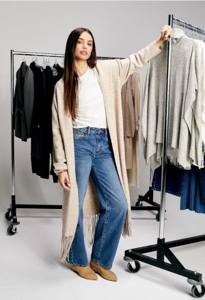 Billie Mid Rise Straight Leg Jean