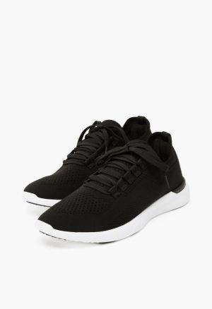 Easton Athletic Sneaker