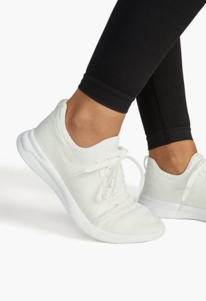 Easton Athletic Sneaker