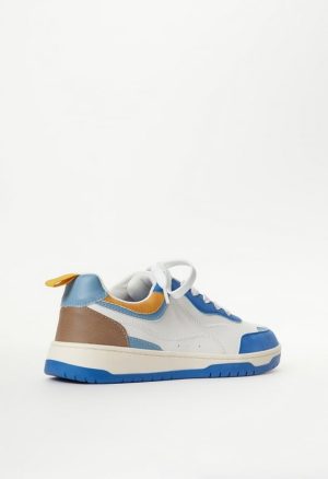 Regina Court Sneaker