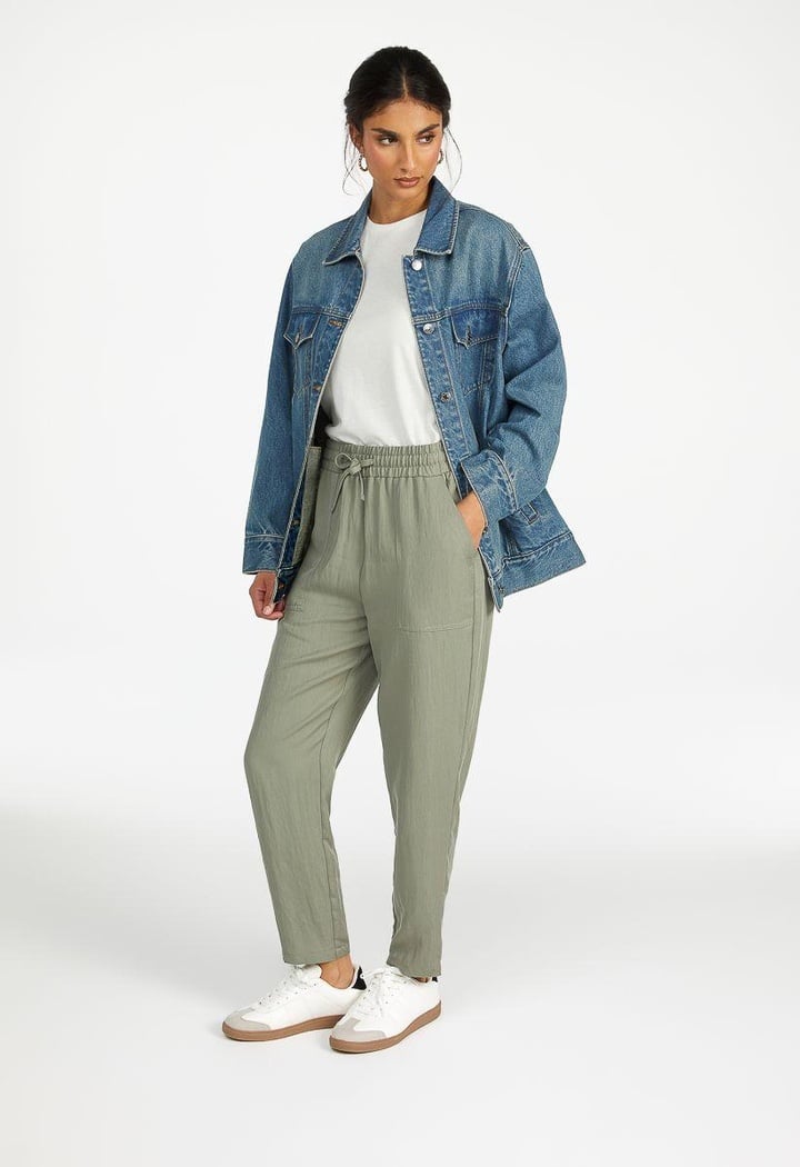 Soft-Twill-Joggers-PT2500802-3010_E_content1-mobile_large_5d64988f-fab3-4320-a575-e0ea4ded312d